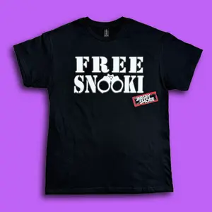 Jersey Shore Free Snooki Jersey Shore Tee Black Unisex Cotton Graphic T-Shirt for Women & Men Classic Fit