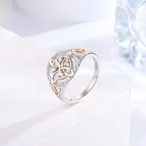 Rose Gold Plated Witches Knot Ring, Anillo Nudo de Bruja Original Celtic Knot Jewelry, Cubic Zirconia Decorated Witch’s Knot Ring, Witchtok Witch Jewelry Pagan Jewelry for Devotion and Protection
