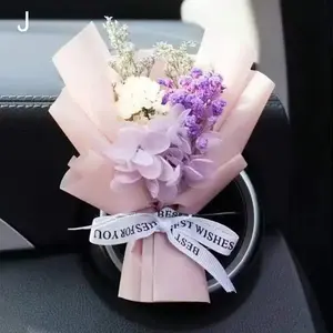 Creative Dried Flowers Bouquet Air Outlet Aromatherapy Mini Perfume Diffuser Air Vent Clip Lasting Fresh Car Interior Accessory
