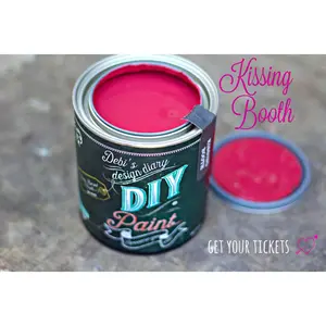 Kissing Booth DIY Paint