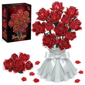 Elegant Red Rose Building Blocks Flower Bouquet DIY Kit, Artificial Romantic Desk Decor Ornament, Beautiful Holiday Gift for Her on Valentine’s Day, Birthday, 546PCS