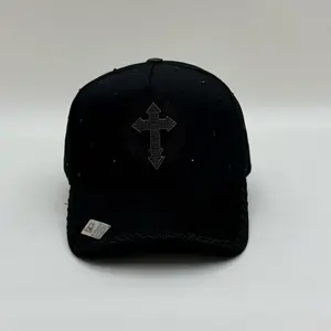 Nija Hats “Cruz Negro”