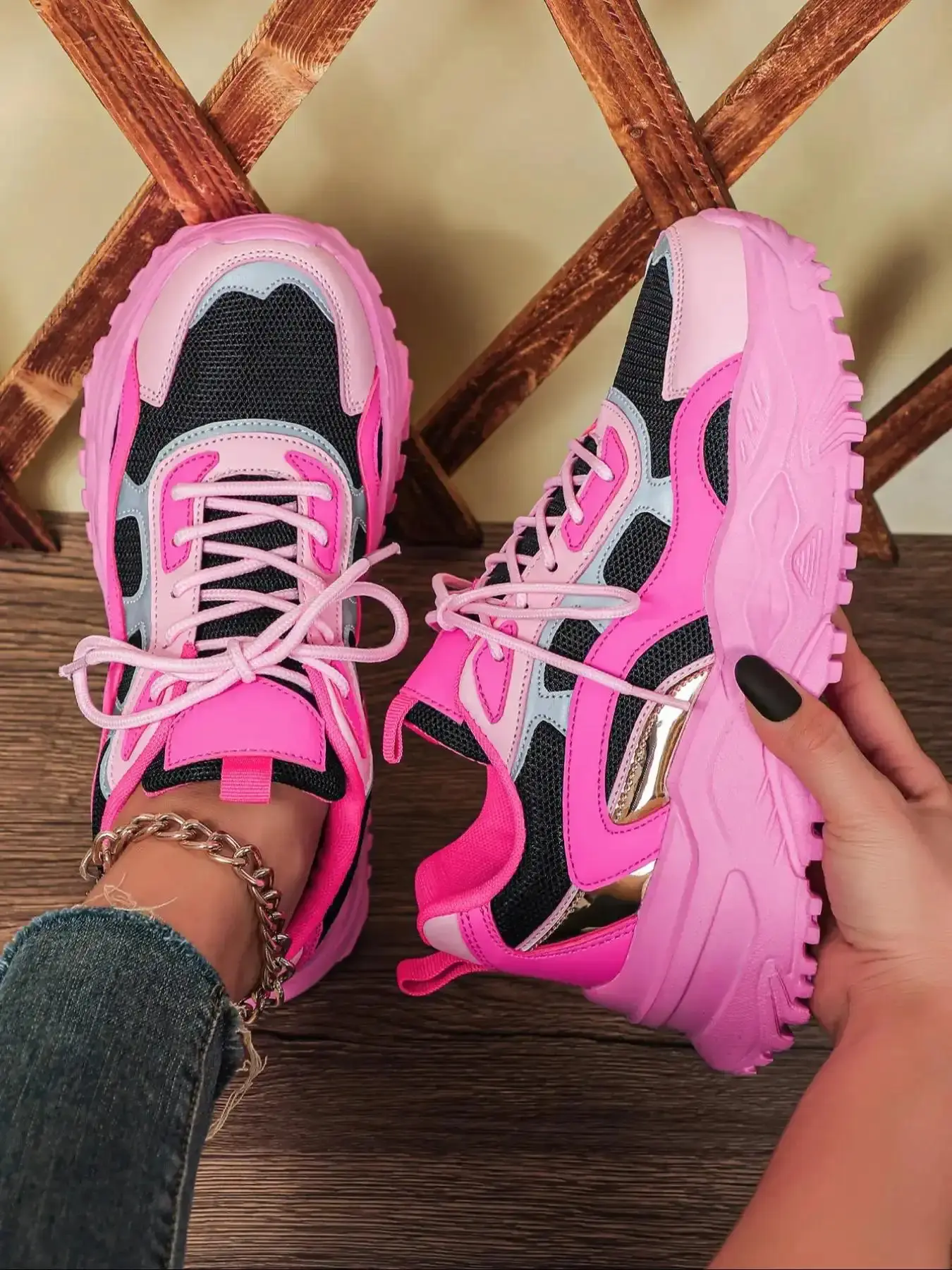 Women's Fashion Comfortable Casual Outdoor Dad Sneakers Lifestyle Colorblock Chunky Trainers Low Top, Breathable Mesh Thick Sole Wedge Style Perfect for Gifts, Women's Chunky Dad Sneakers