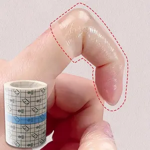 1Count Transparent Self-Adhesive Wrapping Tape, PU Material Tape, Portable Finger Protection Band, tightly wraps fingers, toes, suitable for fingers, toes, legs, compact and portable, ideal for gifts during festivals. Concealed protection, elastic bandage
