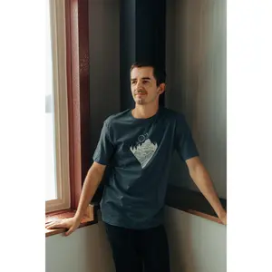 Men's Navy V Mountains Tee