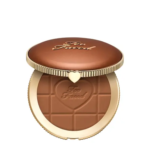 Too Faced Chocolate Soleil Matte Blurring Bronzer |Buildable, All-Day Wear | Blurring, Natural, Sun-Kissed Effect