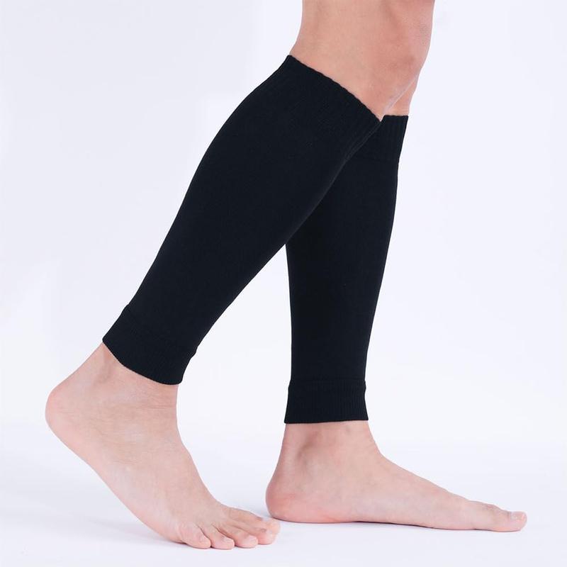 Outdoor sports set includes mid-calf football socks, thickened towel-backed sports socks, and adult glue-applied anti-slip football training socks Outdoor sports set includes mid-calf football socks, thickened towel-backed sports socks, and adult glue-applied anti-slip football training socks