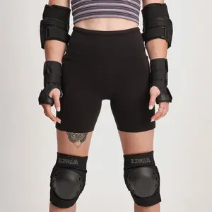 Impala Roller Skates Adult Protective Set - Black Impala Roller Skates Adult Protective Set - Black
