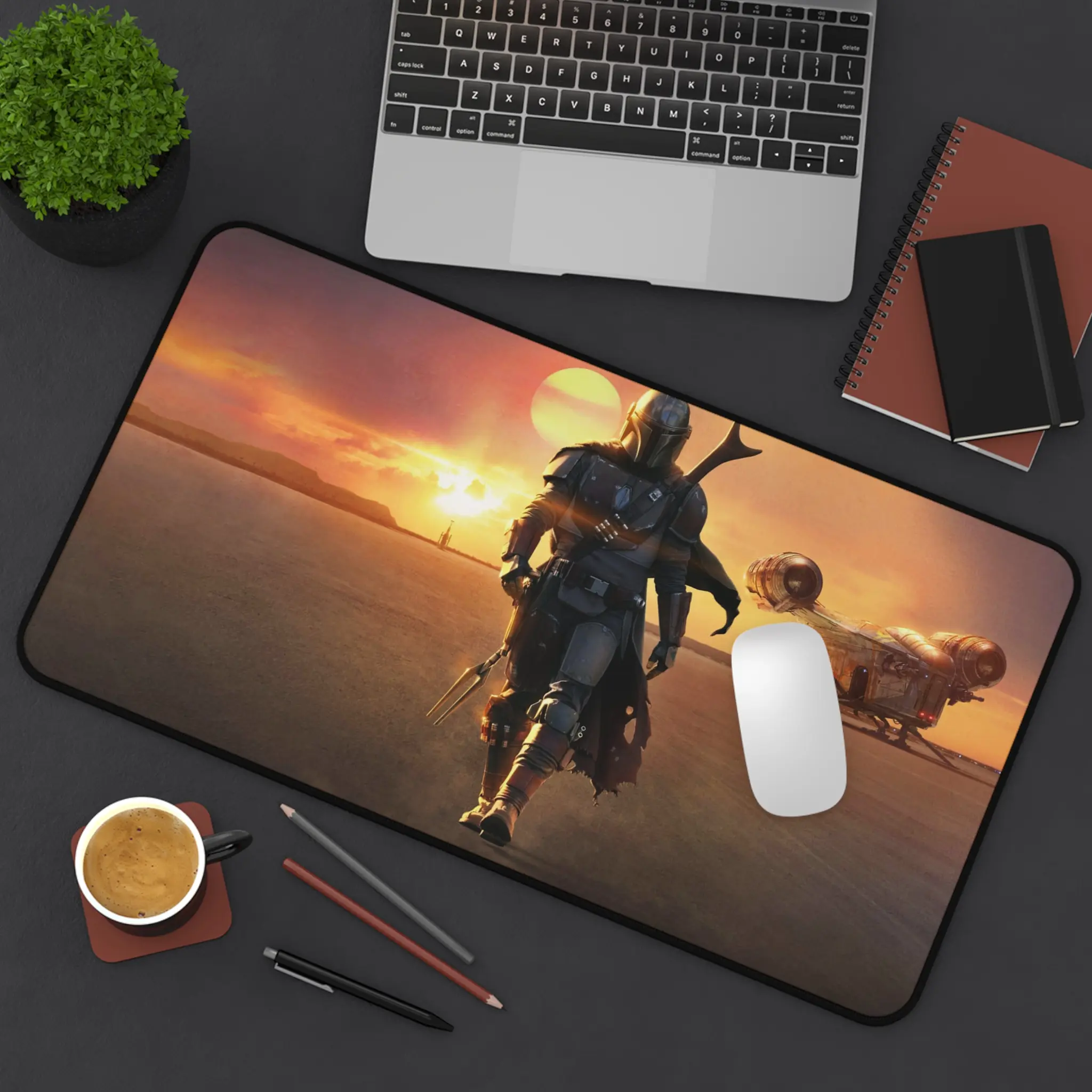 Mandalorian Spaceship Sunset Desk Mat | S.T.A.R.-Wars Mouse Pad