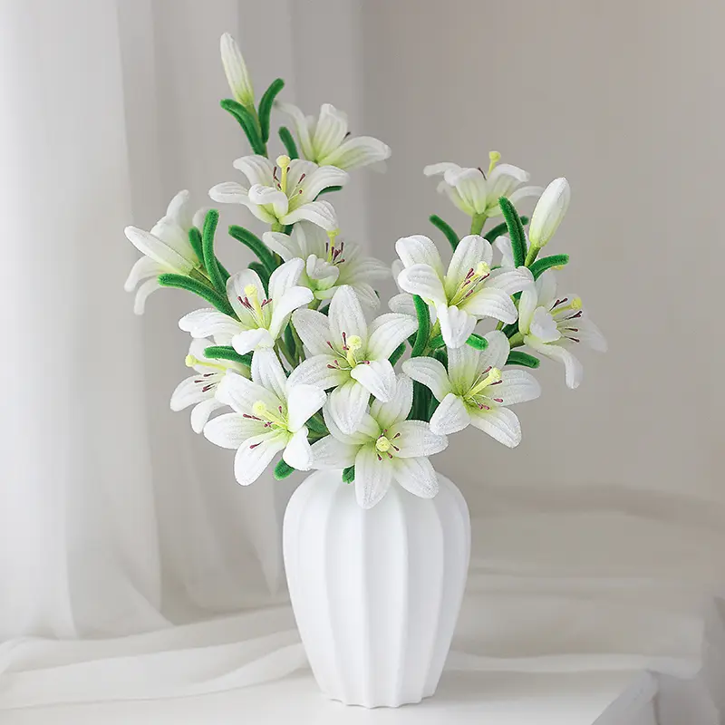 DIY Chenille Stem Pipe Cleaner Craft Kit for Decorative Flowers Bouquet, White Tulip & Green Leaf Branch Making, Diy Floral Arrangements Supplies with Hot Glue Sticks & Tape, Room Decor Home Accent