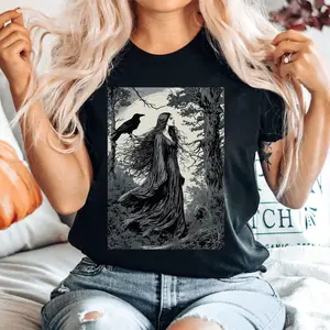 Morrigan Forest Queen || Woodland Witch || Goddess of Battle, Prophecy & Magic || Druid Priestess || Celtic Pagan Unisex Cotton T-Shirt YIA