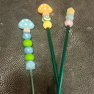 1 Custom Crochet Hook and 1 set of crochet sticks with Doorables Deal