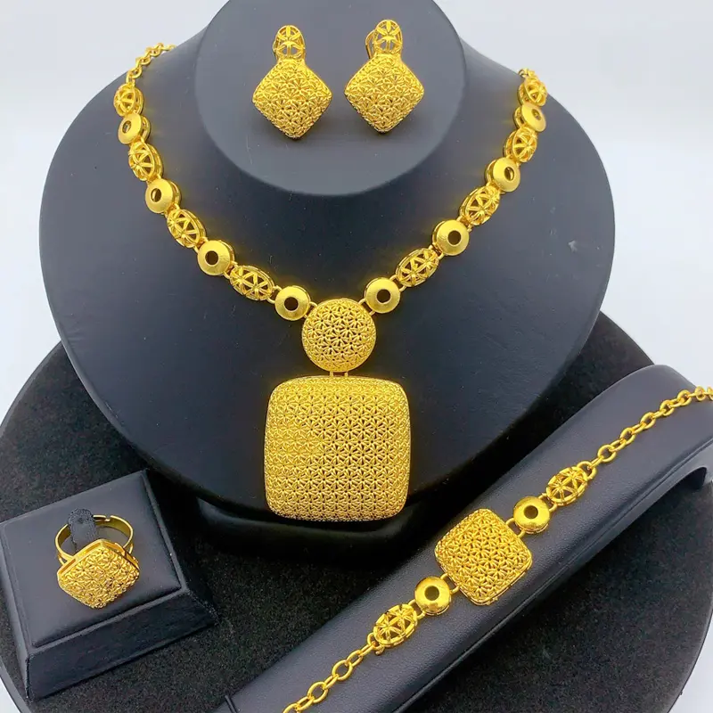Women's 4-Piece Glamorous Costume Jewelry Set - Gold Aesthetic Statement Piece with Dubai-Indian Filigree Work Square Pendants, Bling Effect, Middle East Style for Valentine's Day (Gold Necklace Women Incl.)