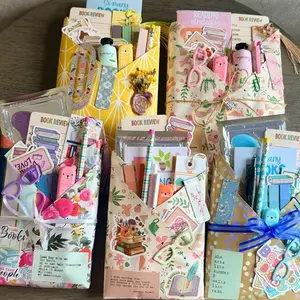 Blind Date With a Book, Wrapped Mystery Book, Book Lover Gift, Bookish Gifts, Bookish Bundle, Blind Date, Curated Gifts, Book Gift Set