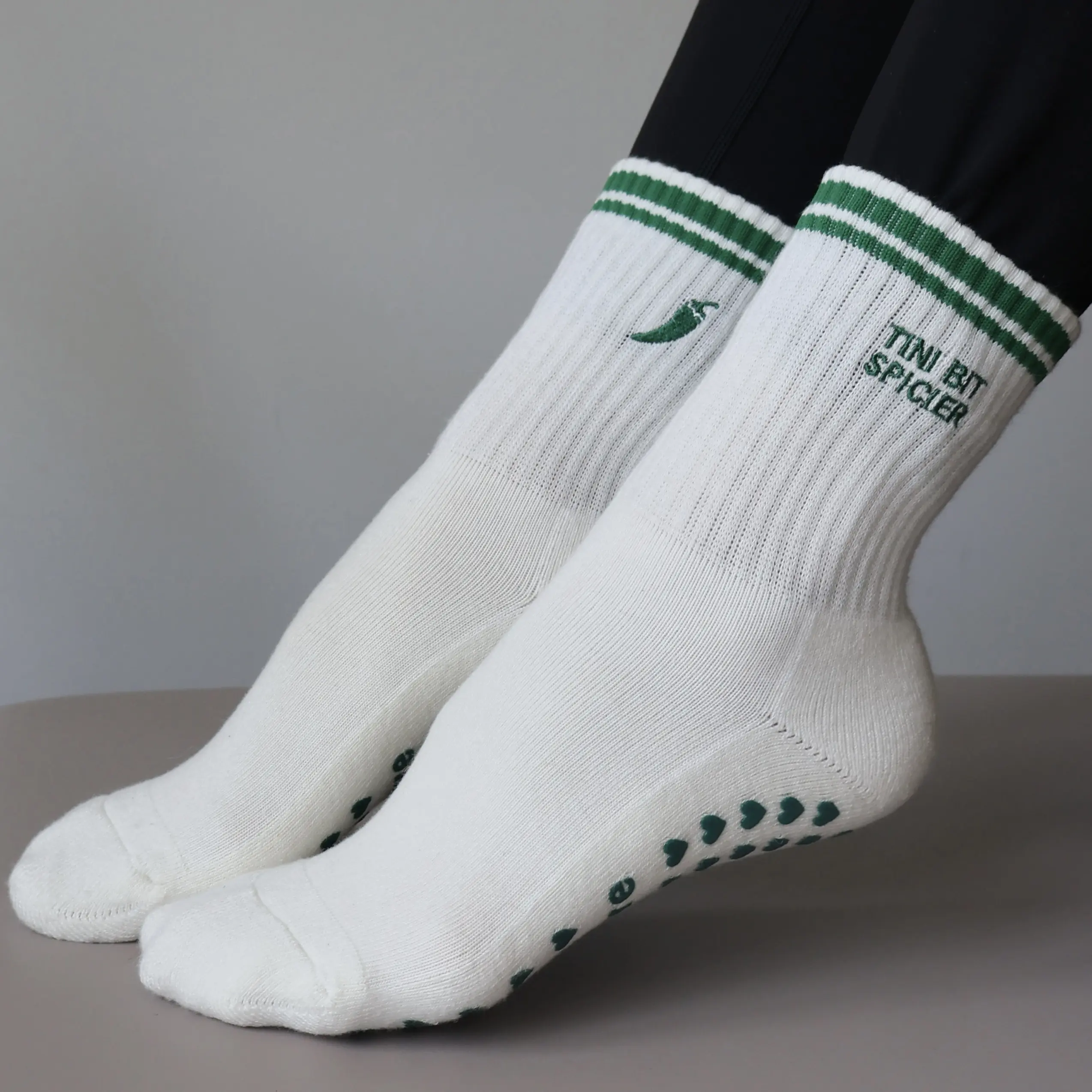 Tini Bit Spicier Grip Socks - Cream & Green