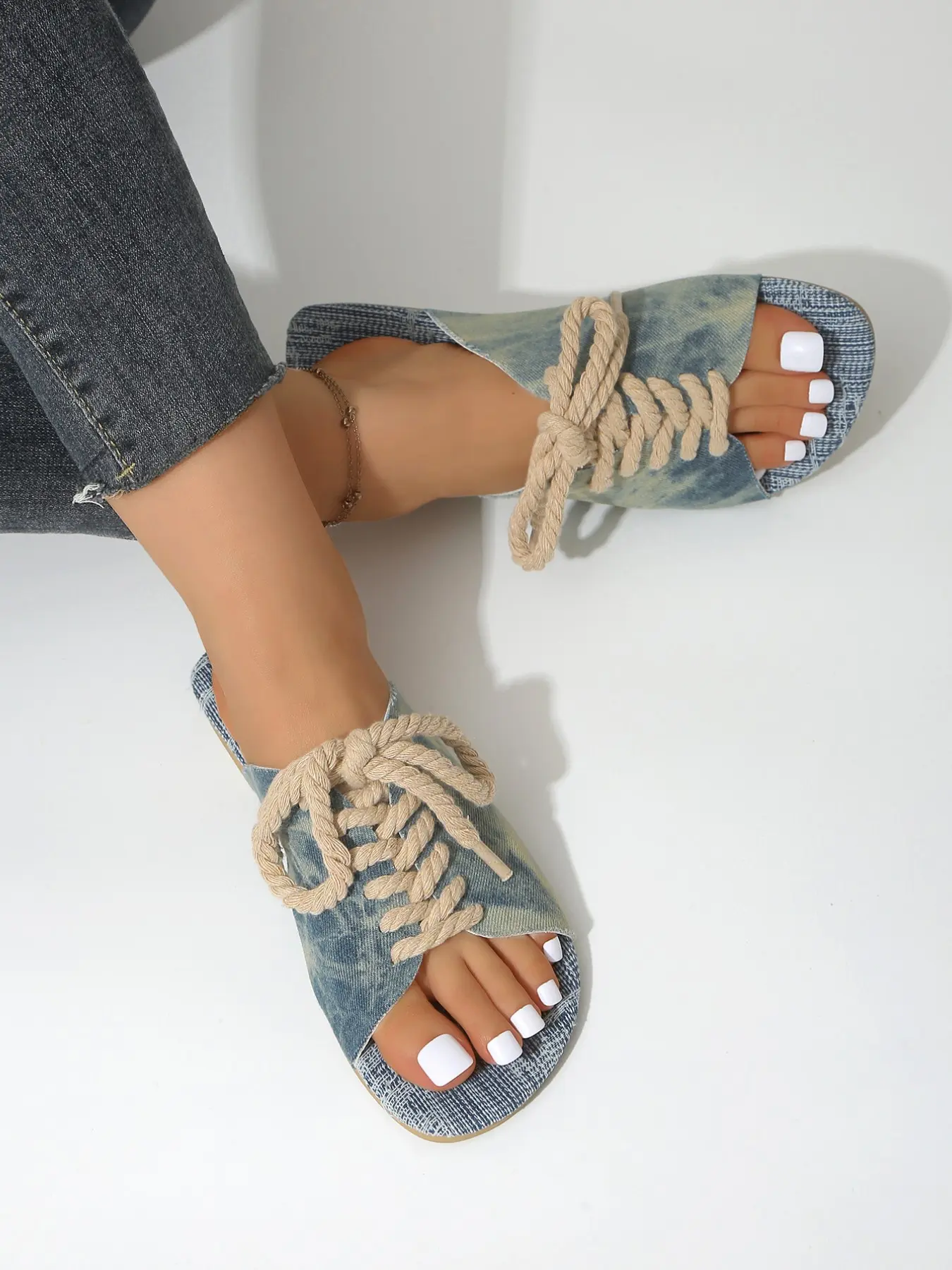 Worn Denim Lace-Up Sandals, Coarse Hemp Rope Square Toe Flat Shoes, American Style Jeans Cloth Slip-Ons, Outdoor Wear, Boho Sandals