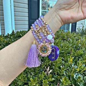 Semanario Virgen de Guadalupe de cristales y ágatas naturales