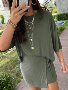 Summer Casual Solid Color Loose Fit T-Shirt Belted Wrap Mini Skirt Set, Two-Piece for Women, Comfortable and Stylish