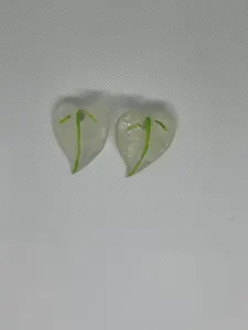 Monstera earrings resin medium