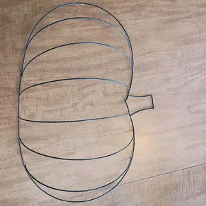 Pumpkin Wreath Wire Frame