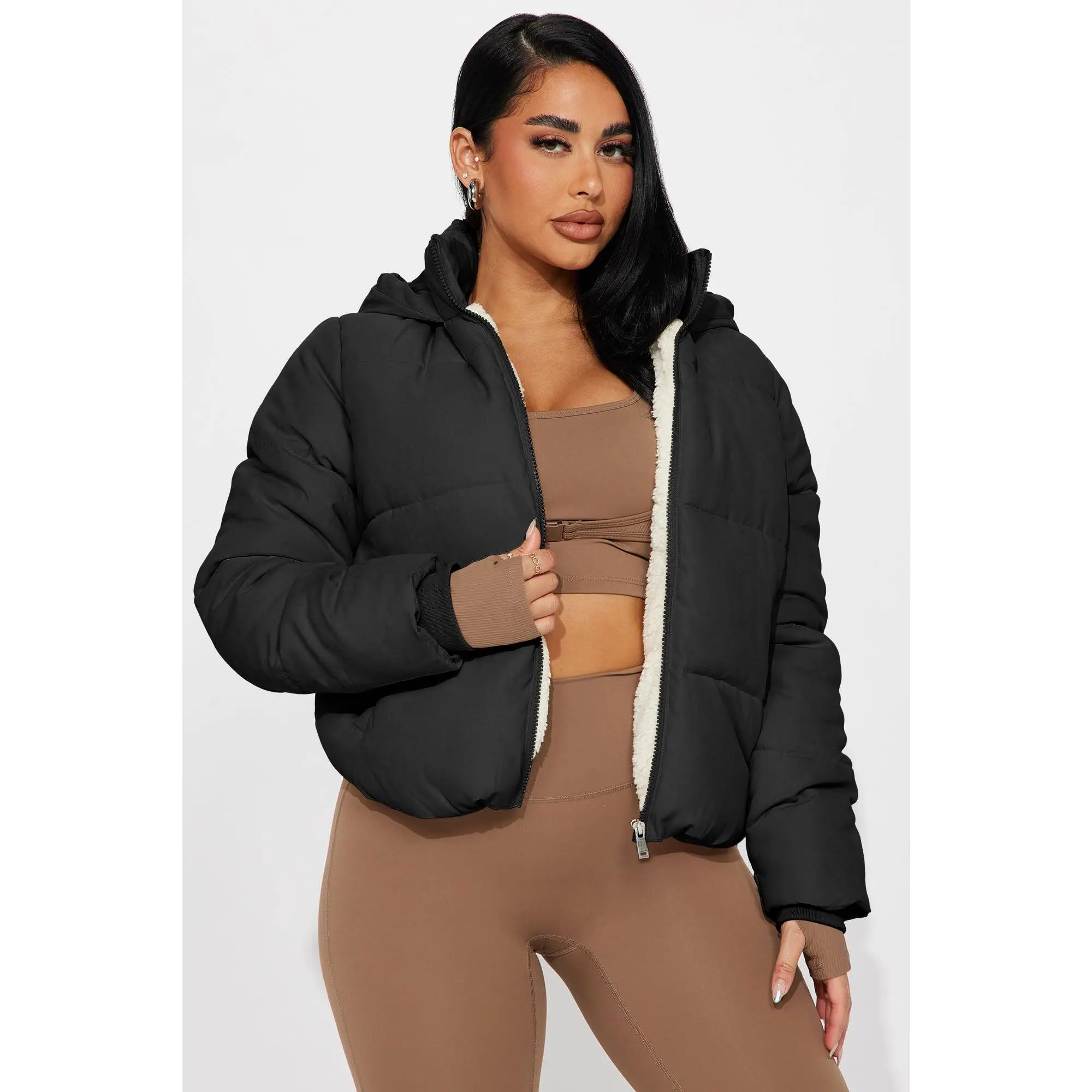 In The Middle Of The City Puffer Jacket - Black In The Middle Of The City Puffer Jacket - Black