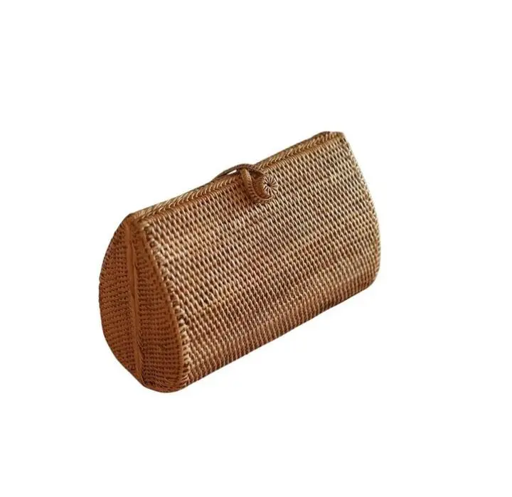 Bali Envelope Rattan Clutch Handcrafted Natural Rattan Clutch with Modern Circle Decor for Everyday & Night Out Wear 8"x4"x5.5"