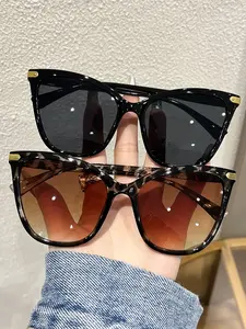 Elegant Cat Eye Sunglasses for Women, Classic Style, Decorative Lenses, Plastic Frame, All Seasons, Perfect for Dating, Daily Use, Office Commute, 2 Pairs