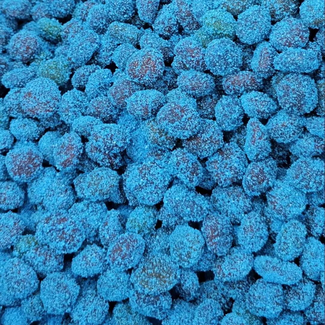 Blue Raspberry Sour Gushers Snack Candy - Sweet Bonbon viral sour Tangy Candies Blue Raspberry Sour Gushers Snack Candy - Sweet Bonbon viral sour Tangy Candies