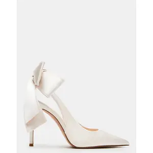 Steve Madden TEACUP IVORY SATIN