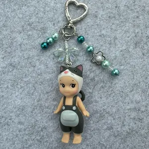 Adorable Cat Keychain with Heart Charm and Beads - Perfect for Keychains and Accessories