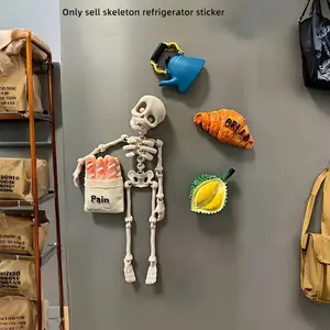 1 Magnetic Moving Skeleton Fridge Magnet - Retro Skull Theme, Plastic, Funny Gift - Perfect for Kitchen and Dining Room Decor, Humorous Bone Structure, Home Accessory, Fun Decoration, Great Halloween Gift