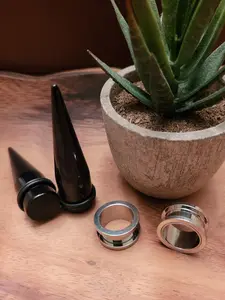 Pair Black Tapers and Steel Screw On Off Tunnels Ear Stretching Kit gauges 1g 0g 9mm 00g 7/16 1/2 9/16 5/8 3/4 7/8 1 inch double flare