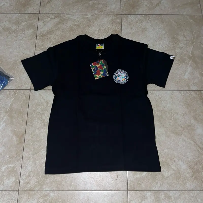 A bathing ape
