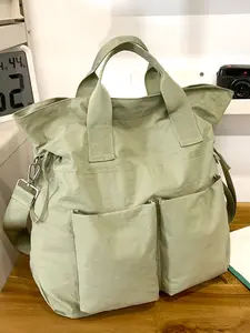 Niche simple multi-pocket design crossbody bag, daily commuter bag in multiple colors, Daily Commuting Bags, large-capacity practical handheld shoulder bag, casual and daily suitable for students, office workers, travel, etc.