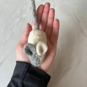 Felt Mini Mouse Cat Toy