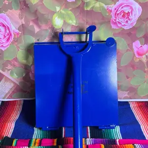 Tortillas Press 9 in Color Azul for Easy Tortilla Making