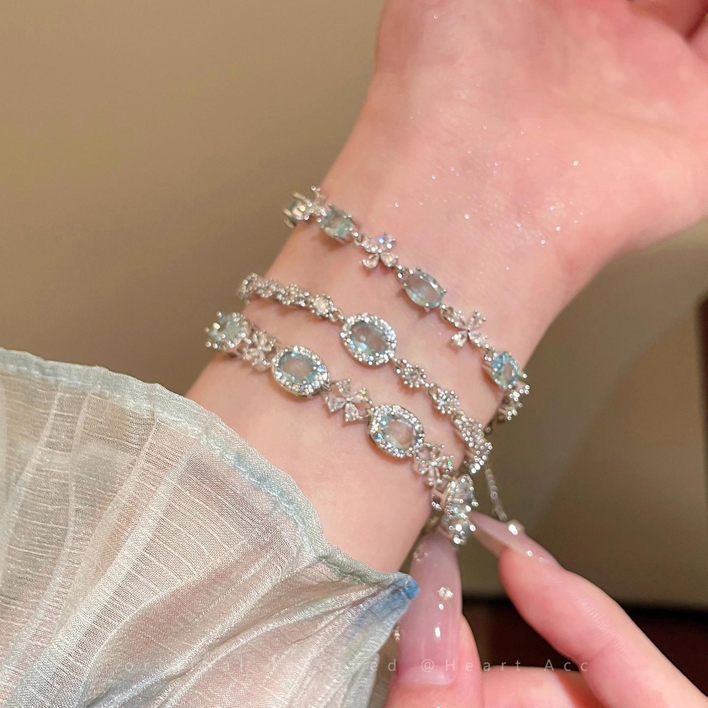 Women's Cool Tone Sparkling Oval Flower Bracelet, Korean Style High-End Zircon Hand Jewelry, Luxury Elegant Sweet Cool Wrist Accessory Gift for He