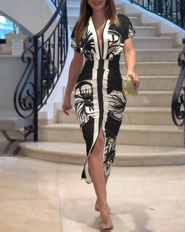 ChicMe Women's Floral Print V Neck Short Sleeve Valentine's Day Ruched Dress Casual Waist Slit Midi Dress for Wedding & Wedding Guest