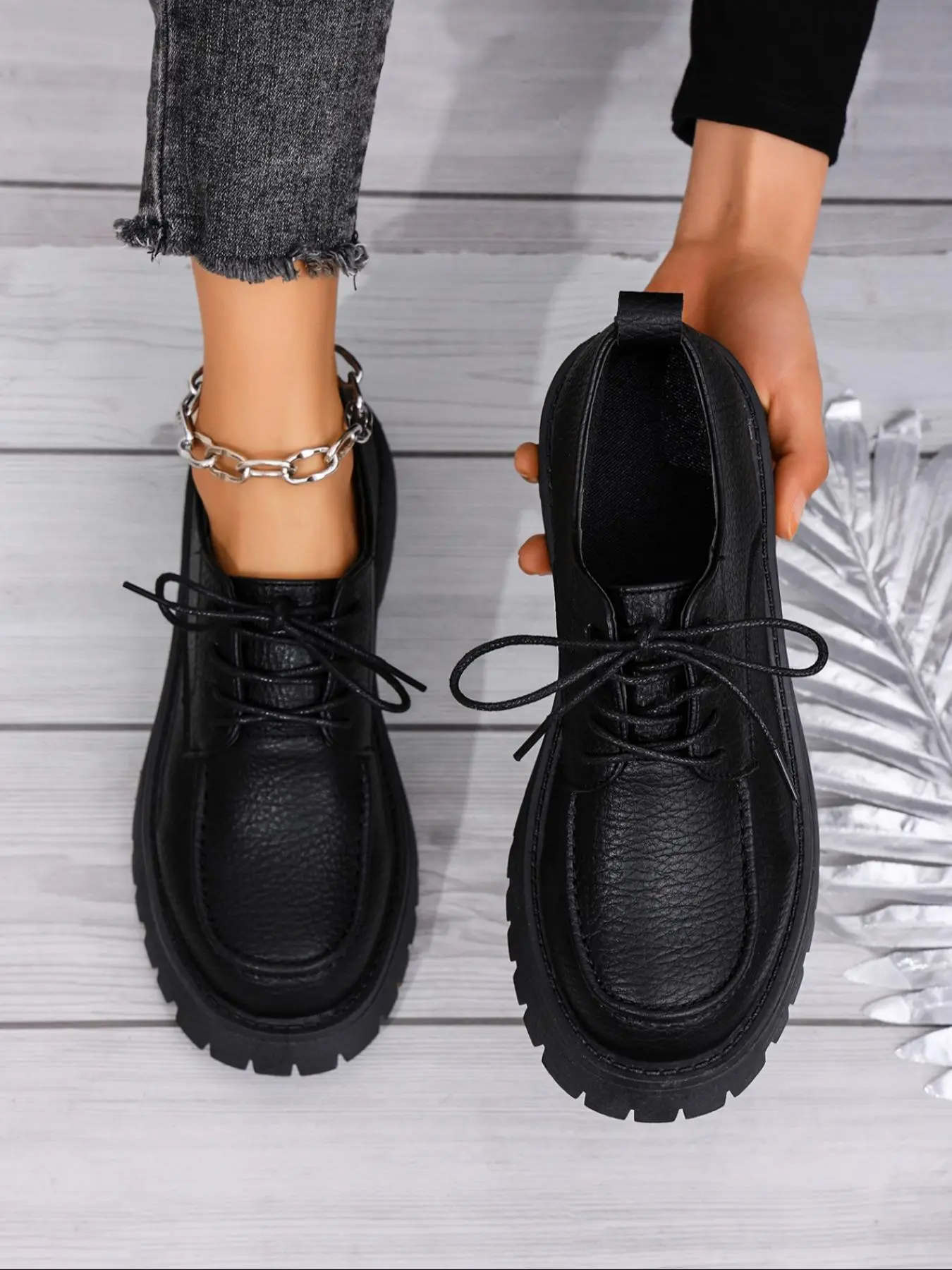 Women's Solid Color Lace Up Derby Shoes, Casual Comfortable Round Toe Oxford Shoes Lace Up Oxfords for Daily Wear, Female All-match Shoes, Casual Business Shoes, Office Shoes, Business Style Footwear, Oxford Footwear