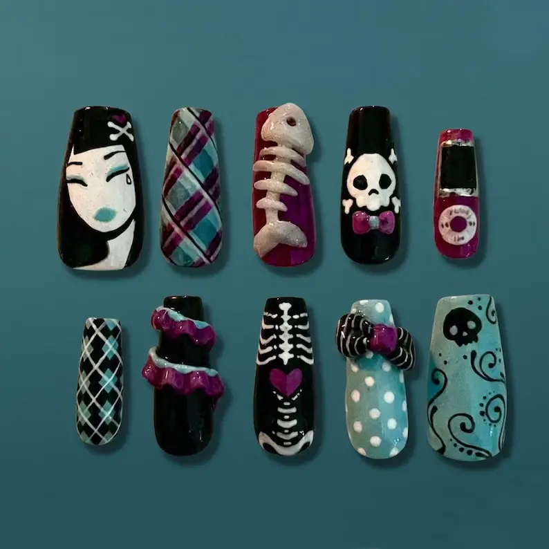 Handmade Emo Scene Core Press On Nails | Luxury 3D Silver Skulls & Fishbone Art | Y2K Aesthetic - Pink And Teal Grunge Fake Nails