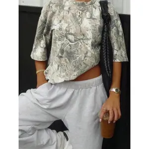 Women’s camouflage print crew-neck T-shirt, retro fashionable casual short-sleeve tee, suitable for everyday wear, women’s summer, topGARMENTARY