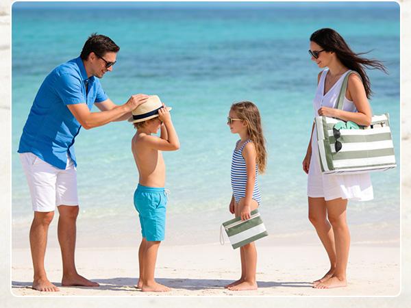 Beach Bags for Women, Large Waterproof Sandproof Beach Tote Bag with Zipper Family Pool Bags with 40oz Tumbler Pocket, Swim Cruise Vacation Essentials  | 40oz Tumbler Pocket