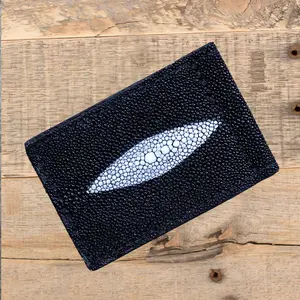 Stingray Black Skinny Clip