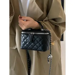 Small and classic diamond pattern bag, simple handbag chain bag, fashionable shoulder crossbody small square bag, exquisite lock makeup bag type, niche and versatile, a must-have for shopping and dating, Handbag Shoulder Purse, Chain Strap Crossbody