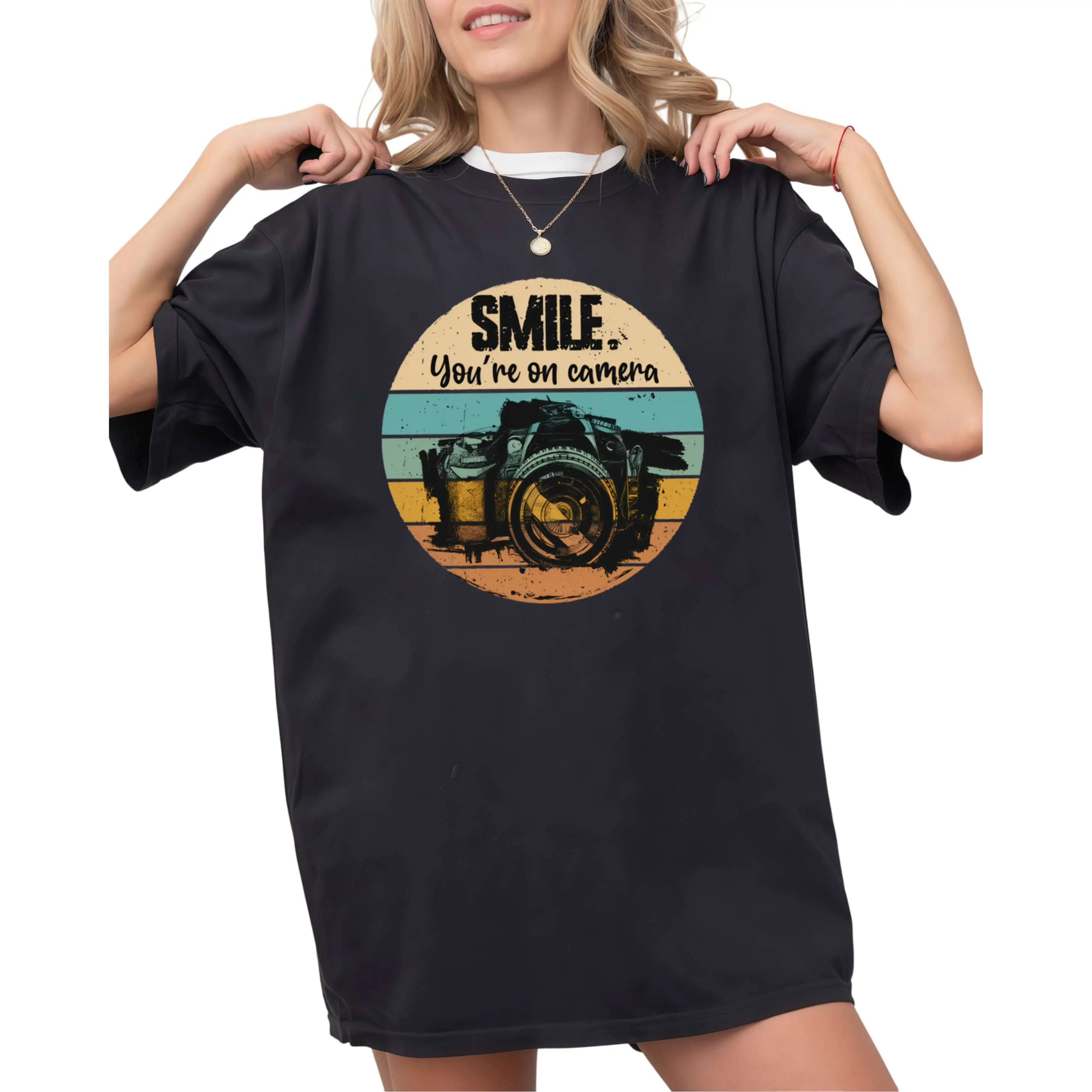Women's Vintage Photography T-Shirt - Retro Camera Graphics Suitable for Photography Events & Daily Wear - Casual Round Neck Tee for Photographers, Birthday Gift for Photo Lovers (Machine Washable) Cotton Everyday