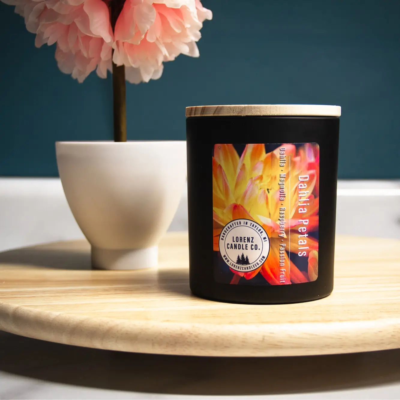 Lorenz Candle Co. - Dahlia Petals Candle 11oz  (Dahlia, Raspberry, Magnolia) Vegan-Friendly Soy Wax Wooden Wick Decor Floral Scent Fragrance Fruit Matte