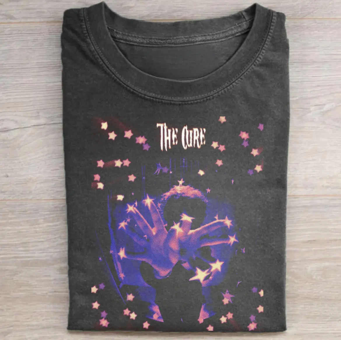Vintage The Cure Graphic Tee - The Cure Band Tee - Classic Gothic Rock T-Shirt for Fans - 80s Alternative Rock Shirt - Queen Of Singer - Album Cover Shirt – Retro Band Merch - Top Menswear Womenwear