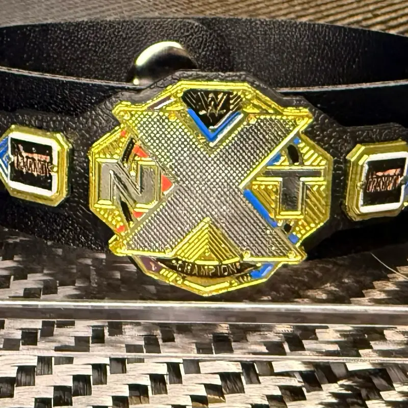 NXT CHAMPBAND w/ 9” leather
