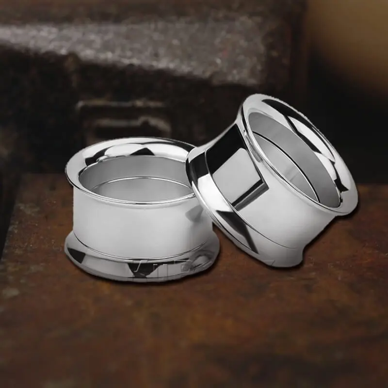 GTHIC Simple Stretching Tunnel Stainless Steel Round Ear Gauge Minimalist Jewelry for Men Women Daily Wear