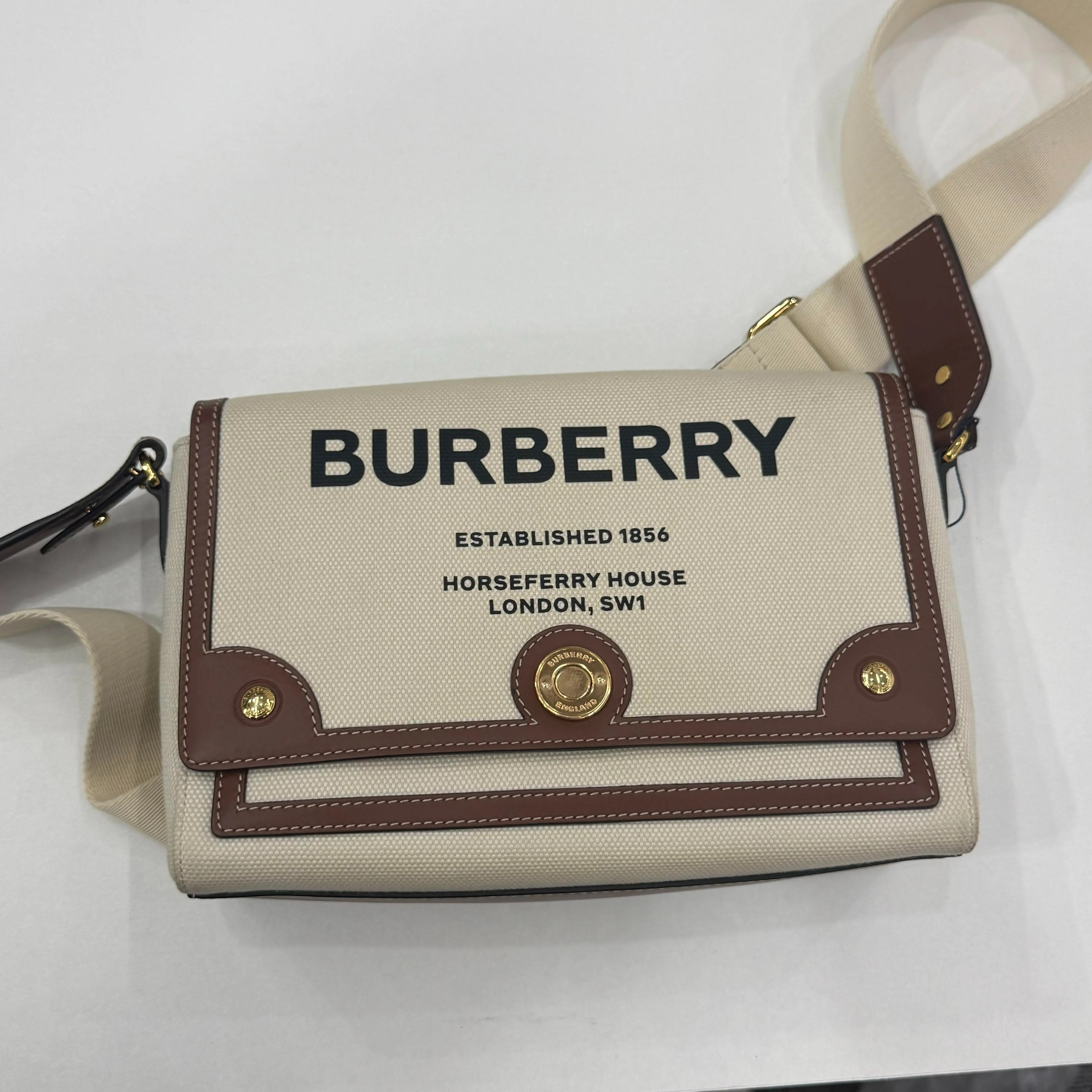 Pre-owned BURBERRY Pre‑owned 100% Authentic Designer Flap Messenger Purse, Classic London Logo Print, Casual Daily‑use Shoulder Bag